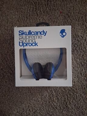 Skullcandy Uprock Foldable Headphones in Blue and Black